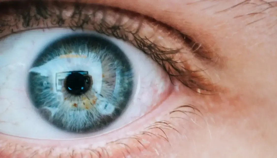 Eye Colour Change Surgery: Are the Risks Worth It?